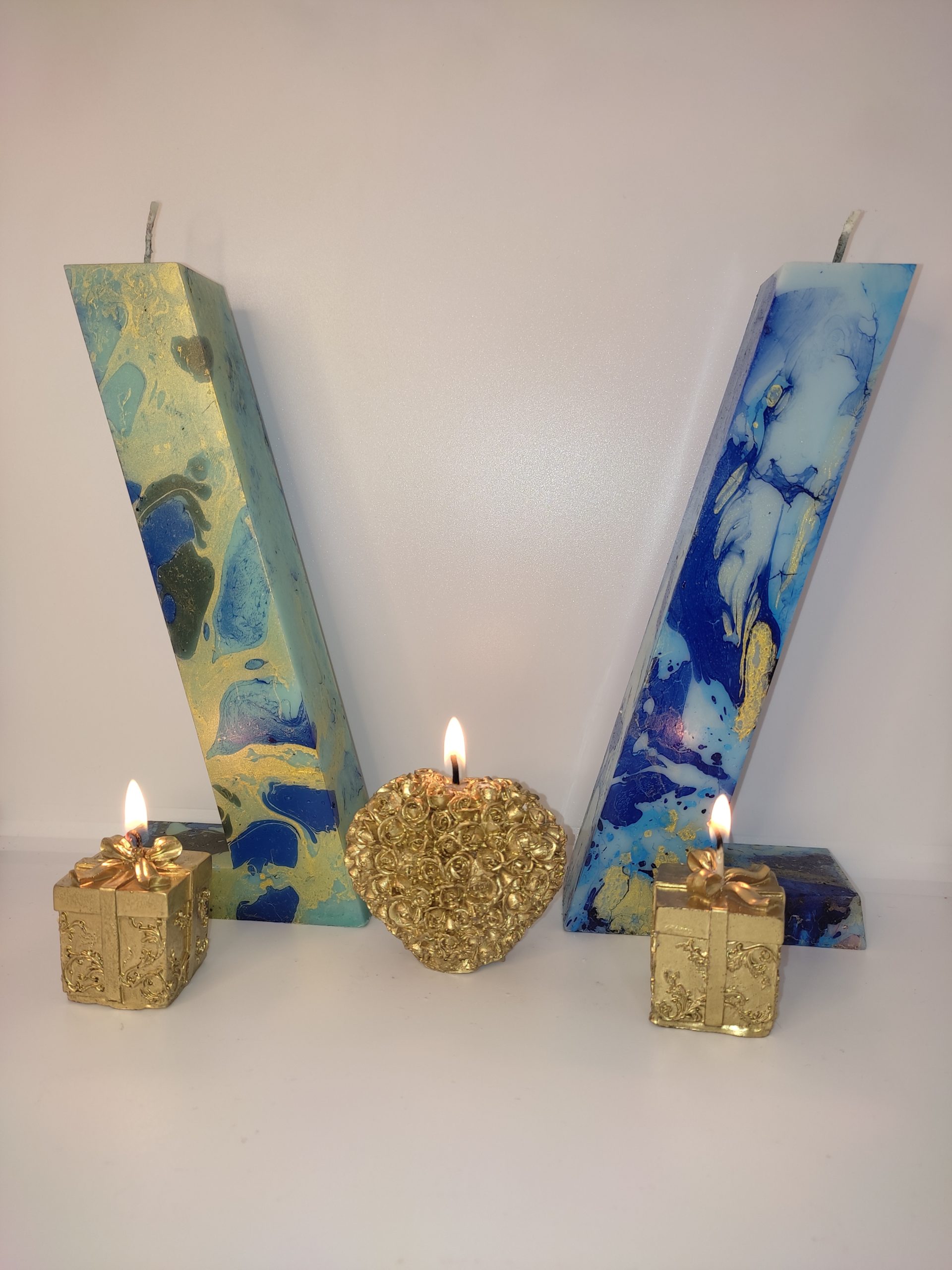 Coffret cadeau Saint Valentin Deluxe, bougies gourmandes et collier Cœur  Bleu - BijouxStars à Lourdes